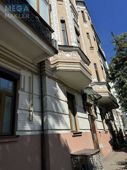 Продаж 5 кімнатної квартири (164/?/?), 2 пов. 5 пов. будинку, <a class="location-link" href="/kiev/" title="Недвижимость Київ">Київ</a>, <a class="location-link" href="/kiev/pecherskij/" title="Недвижимость Печерський район">Печерський р-н</a>, Інститутська вул., 13/4 (изображение 4)