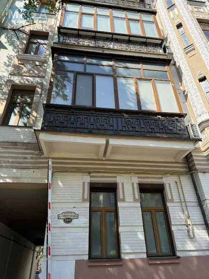 Продаж 5 кімнатної квартири (164/?/?), 2 пов. 5 пов. будинку, <a class="location-link" href="/kiev/" title="Недвижимость Київ">Київ</a>, <a class="location-link" href="/kiev/pecherskij/" title="Недвижимость Печерський район">Печерський р-н</a>, Інститутська вул., 13/4 (изображение 7)