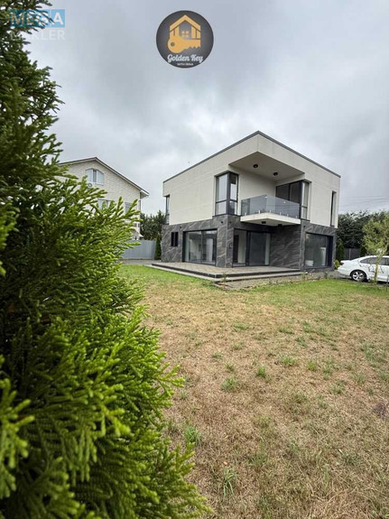 Продаж дома, 2 поверху, 140 кв.м, 3 кімнати, ділянка 5 соток, <a class="location-link" href="/gora/" title="Недвижимость Гора">Гора</a>, Шкільна, 47 (изображение 4)