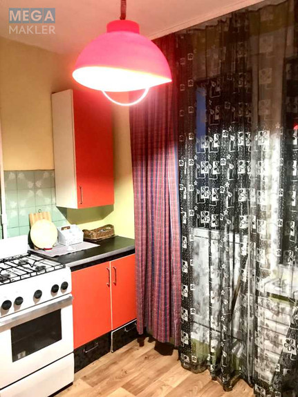 Оренда 2 кімнатної квартири, <a class="location-link" href="/kiev/" title="Недвижимость Київ">Київ</a>, <a class="location-link" href="/kiev/dneprovskij/" title="Недвижимость Дніпровський район">Дніпровський р-н</a>, Князя Романа Мстиславича вул., 18 (изображение 2)