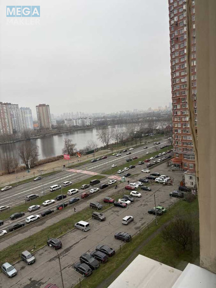 Оренда 2 кімнатної квартири, <a class="location-link" href="/kiev/" title="Недвижимость Київ">Київ</a>, <a class="location-link" href="/kiev/darnickij/" title="Недвижимость Дарницький район">Дарницький р-н</a>, Ревуцького вул., 13 (изображение 16)