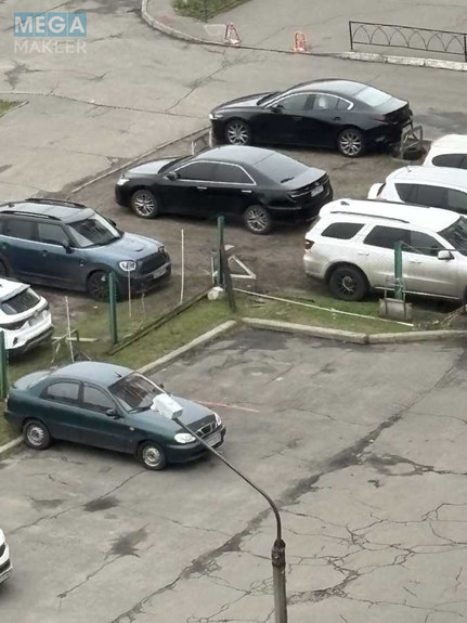 Оренда 2 кімнатної квартири, <a class="location-link" href="/kiev/" title="Недвижимость Київ">Київ</a>, <a class="location-link" href="/kiev/darnickij/" title="Недвижимость Дарницький район">Дарницький р-н</a>, Ревуцького вул., 13 (изображение 17)