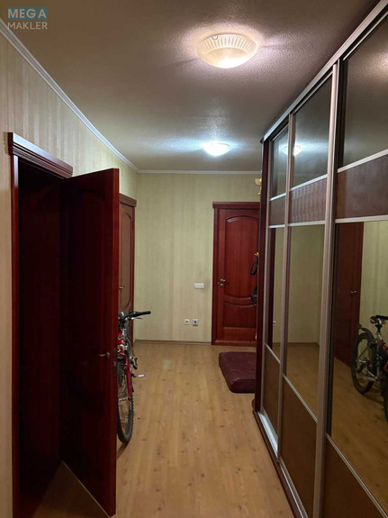 Оренда 3 кімнатної квартири, <a class="location-link" href="/kiev/" title="Недвижимость Київ">Київ</a>, <a class="location-link" href="/kiev/darnickij/" title="Недвижимость Дарницький район">Дарницький р-н</a>, Днепровская наб., 25 (изображение 11)