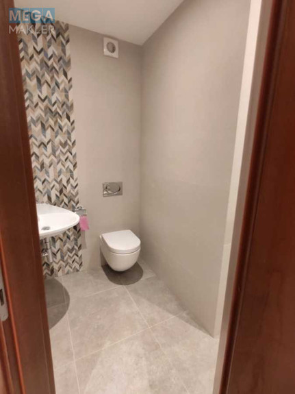 Продаж комерційної нерухомості, 126 кв.м, под офис, <a class="location-link" href="/kiev/" title="Недвижимость Київ">Київ</a>, <a class="location-link" href="/kiev/goloseevskij/" title="Недвижимость Голосіївський район">Голосіївський р-н</a>, Жилянская ул., 59 (изображение 9)