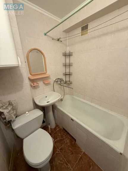 Оренда 1 кімнатної квартири, <a class="location-link" href="/kiev/" title="Недвижимость Київ">Київ</a>, <a class="location-link" href="/kiev/dneprovskij/" title="Недвижимость Дніпровський район">Дніпровський р-н</a>, Карбышева Генерала ул., 18А (изображение 19)