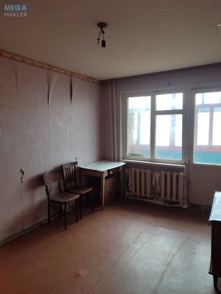 Продаж 1 кімнатної квартири (33/16/7), 1 пов. 9 пов. будинку, <a class="location-link" href="/smela/" title="Недвижимость Сміла">Сміла</a>, Рєпіна (изображение 5)