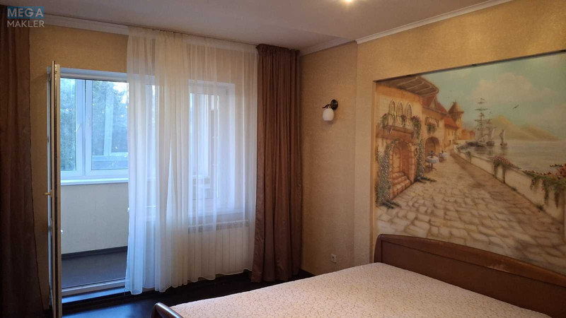 Оренда 3 кімнатної квартири, <a class="location-link" href="/kiev/" title="Недвижимость Київ">Київ</a>, <a class="location-link" href="/kiev/svyatoshinskij/" title="Недвижимость Святошинський район">Святошинський р-н</a>, Підлісна вул., 2 (изображение 2)