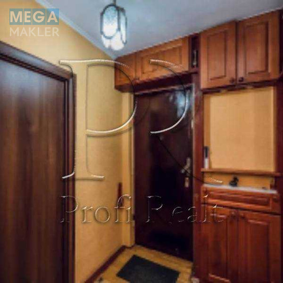 Продаж 2 кімнатної квартири (68/37/10), 4 пов. 9 пов. будинку, <a class="location-link" href="/kiev/" title="Недвижимость Київ">Київ</a>, <a class="location-link" href="/kiev/solomenskij/" title="Недвижимость Солом'янський район">Солом'янський р-н</a>, Пироговського Олександра вулиця, 6 (изображение 17)