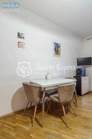 Продаж 2 кімнатної квартири (74/35/13,5), 13 пов. 15 пов. будинку, <a class="location-link" href="/kiev/" title="Недвижимость Київ">Київ</a>, <a class="location-link" href="/kiev/solomenskij/" title="Недвижимость Солом'янський район">Солом'янський р-н</a>, Смілянська вул., 10/31 (изображение 6)