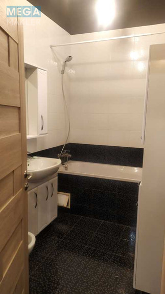 Оренда 1 кімнатної квартири, <a class="location-link" href="/kiev/" title="Недвижимость Київ">Київ</a>, <a class="location-link" href="/kiev/darnickij/" title="Недвижимость Дарницький район">Дарницький р-н</a>, Бориса Гмирі вул., 17 (изображение 8)