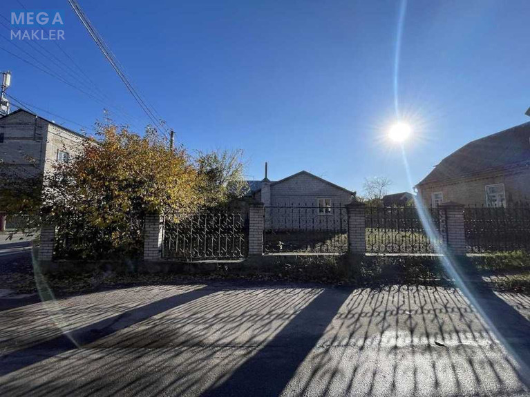 Продаж дома, 1&nbsp; поверх, 92&nbsp;кв.м, 4&nbsp;кімнати, ділянка 5&nbsp;соток, <a class="location-link" href="/boyarka/" title="Недвижимость Боярка">Боярка</a>, Сагайдачного, 29 (изображение 2)