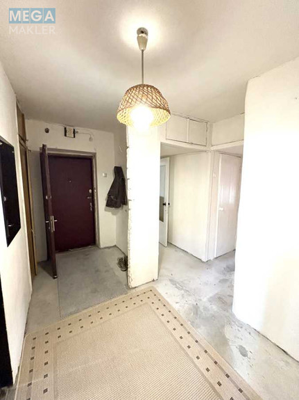 Продаж 3 кімнатної квартири (72/41/8), 3 пов. 4 пов. будинку, <a class="location-link" href="/kiev/" title="Недвижимость Київ">Київ</a>, <a class="location-link" href="/kiev/podolskij/" title="Недвижимость Подільський район">Подільський р-н</a>, Хорива вул., 50 (изображение 9)