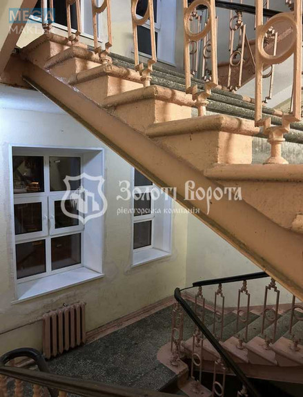 Продаж 12 кімнатної квартири (27/?/?), 2 пов. 5 пов. будинку, <a class="location-link" href="/kiev/" title="Недвижимость Київ">Київ</a>, <a class="location-link" href="/kiev/pecherskij/" title="Недвижимость Печерський район">Печерський р-н</a>, Михайла Бойчука вул., 1/2 (изображение 11)