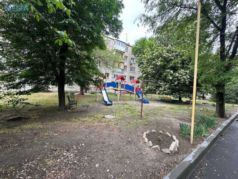 Продаж 2 кімнатної квартири (41/?/5), 4 пов. 5 пов. будинку, <a class="location-link" href="/novomoskovsk/" title="Недвижимость Новомосковськ">Новомосковськ</a>, Паланочна (изображение 3)