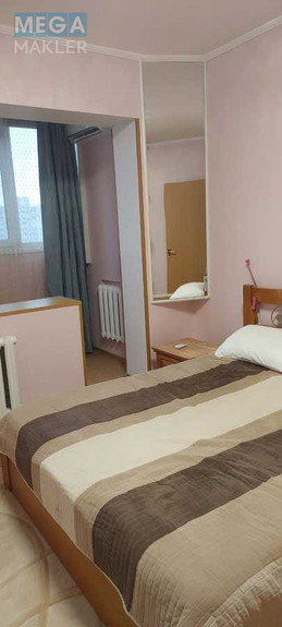 Продаж 3 кімнатної квартири (71/42/8), 11 пов. 16 пов. будинку, <a class="location-link" href="/kiev/" title="Недвижимость Київ">Київ</a>, <a class="location-link" href="/kiev/svyatoshinskij/" title="Недвижимость Святошинський район">Святошинський р-н</a>, Семашко ул., 16 (изображение 3)