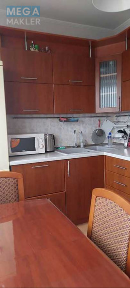 Продаж 3 кімнатної квартири (71/42/8), 11 пов. 16 пов. будинку, <a class="location-link" href="/kiev/" title="Недвижимость Київ">Київ</a>, <a class="location-link" href="/kiev/svyatoshinskij/" title="Недвижимость Святошинський район">Святошинський р-н</a>, Семашко ул., 16 (изображение 8)