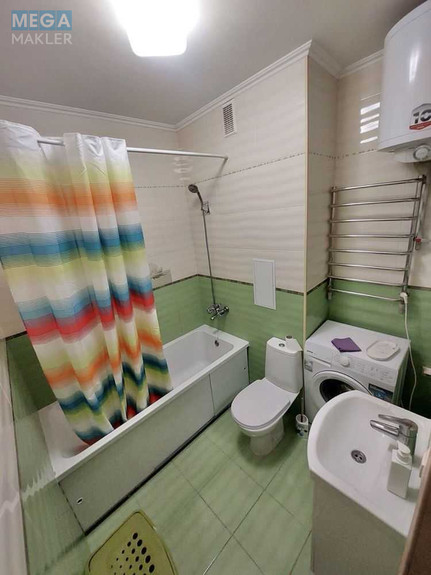 Оренда 1 кімнатної квартири, <a class="location-link" href="/kiev/" title="Недвижимость Київ">Київ</a>, <a class="location-link" href="/kiev/goloseevskij/" title="Недвижимость Голосіївський район">Голосіївський р-н</a>, Михайла Ломоносова вул., 46/1 (изображение 8)