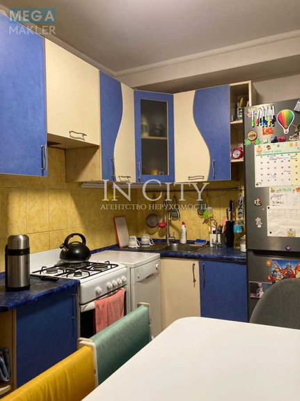 Продаж 2 кімнатної квартири (45,5/29,3/7,9), 3 пов. 5 пов. будинку, <a class="location-link" href="/kiev/" title="Недвижимость Київ">Київ</a>, <a class="location-link" href="/kiev/svyatoshinskij/" title="Недвижимость Святошинський район">Святошинський р-н</a>, Академика Доброхотова ул., 10 (изображение 8)