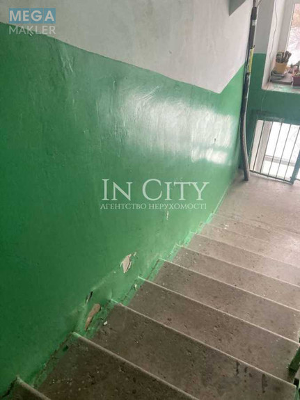 Продаж 2 кімнатної квартири (45,5/29,3/7,9), 3 пов. 5 пов. будинку, <a class="location-link" href="/kiev/" title="Недвижимость Київ">Київ</a>, <a class="location-link" href="/kiev/svyatoshinskij/" title="Недвижимость Святошинський район">Святошинський р-н</a>, Академика Доброхотова ул., 10 (изображение 20)