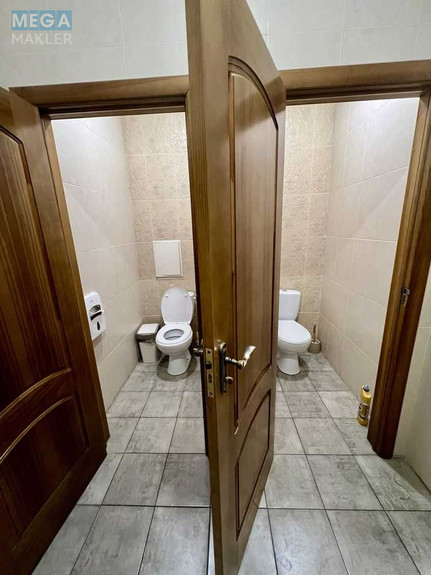 Оренда комерційної нерухомості, 18,05 кв.м, под офис, <a class="location-link" href="/kiev/" title="Недвижимость Київ">Київ</a>, <a class="location-link" href="/kiev/podolskij/" title="Недвижимость Подільський район">Подільський р-н</a>, Ярославская ул. (изображение 9)