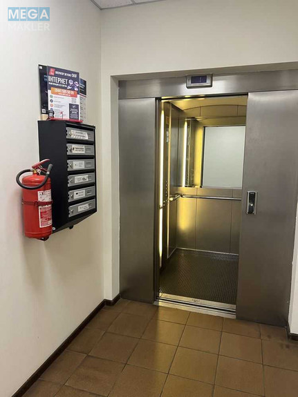 Оренда комерційної нерухомості, 18,05 кв.м, под офис, <a class="location-link" href="/kiev/" title="Недвижимость Київ">Київ</a>, <a class="location-link" href="/kiev/podolskij/" title="Недвижимость Подільський район">Подільський р-н</a>, Ярославская ул. (изображение 15)