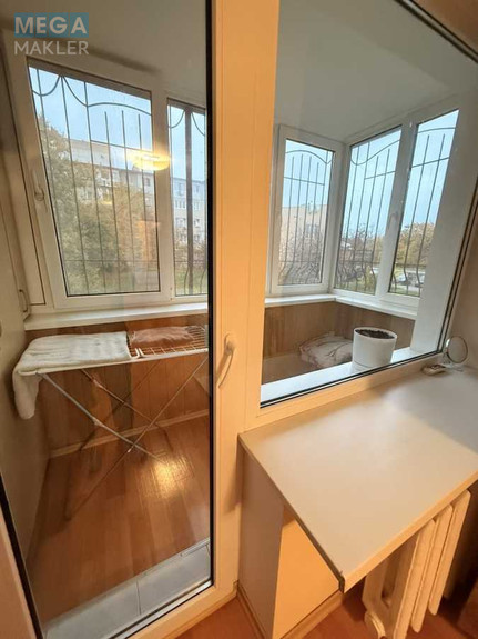 Продаж 3 кімнатної квартири (57/37/6), 2 пов. 5 пов. будинку, <a class="location-link" href="/ilichevsk/" title="Недвижимость Іллічівськ">Іллічівськ</a>, Парковая, 12 (изображение 13)