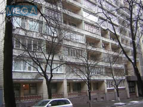 Оренда 3 кімнатної квартири, <a class="location-link" href="/kiev/" title="Недвижимость Київ">Київ</a>, <a class="location-link" href="/kiev/shevchenkovskij/" title="Недвижимость Шевченківський район">Шевченківський р-н</a>, Ирининская ул., 1/3 (изображение 8)