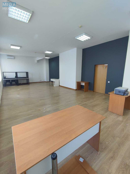 Оренда комерційної нерухомості, 70 кв.м, под офис, <a class="location-link" href="/kiev/" title="Недвижимость Київ">Київ</a>, <a class="location-link" href="/kiev/dneprovskij/" title="Недвижимость Дніпровський район">Дніпровський р-н</a>, Евгения Сверстюка ул., 11б (изображение 3)