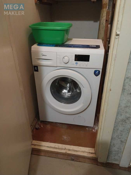 Оренда 1 кімнатної квартири, <a class="location-link" href="/kiev/" title="Недвижимость Київ">Київ</a>, <a class="location-link" href="/kiev/podolskij/" title="Недвижимость Подільський район">Подільський р-н</a>, Правды просп., 88 (изображение 9)