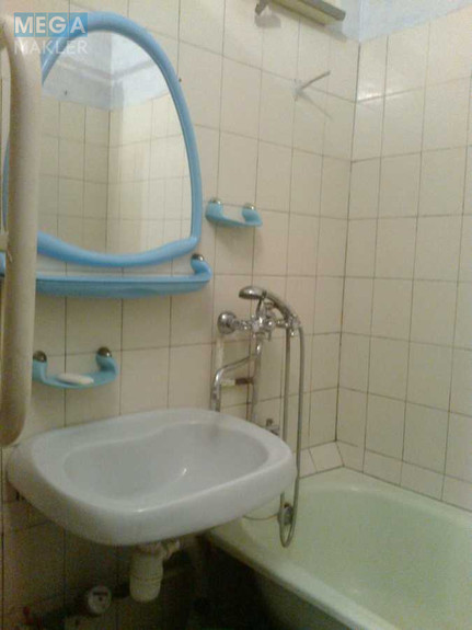 Продаж 1 кімнатної квартири (40/18/7,5), 7 пов. 10 пов. будинку, <a class="location-link" href="/kiev/" title="Недвижимость Київ">Київ</a>, <a class="location-link" href="/kiev/obolonskij/" title="Недвижимость Оболонський район">Оболонський р-н</a>, Автозаводська вул., 93 (изображение 3)