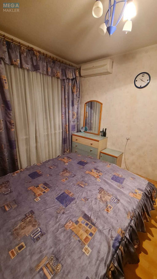 Оренда 3 кімнатної квартири, <a class="location-link" href="/kiev/" title="Недвижимость Київ">Київ</a>, <a class="location-link" href="/kiev/svyatoshinskij/" title="Недвижимость Святошинський район">Святошинський р-н</a>, Святошинская пл., 1 (изображение 16)