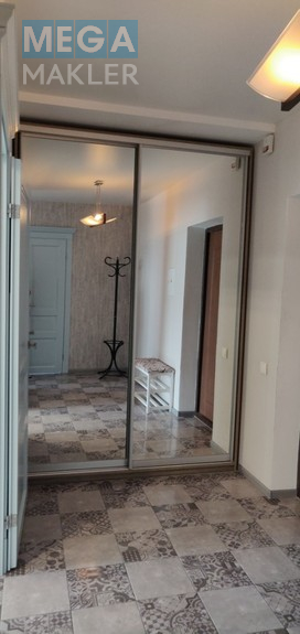 Оренда 1 кімнатної квартири, люкс, <a class="location-link" href="/kiev/" title="Недвижимость Київ">Київ</a>, <a class="location-link" href="/kiev/shevchenkovskij/" title="Недвижимость Шевченківський район">Шевченківський р-н</a>, Юрія Іллєнка (Мельникова) вул. ( <img src="https://megamakler.com.ua/metro/00ff00.gif" alt="" class="metro" /> м. Лукьяновская, 5 ) (изображение 12)