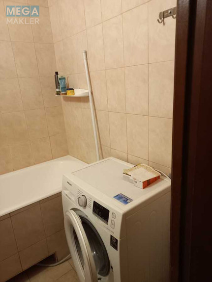 Оренда 2 кімнатної квартири, <a class="location-link" href="/kiev/" title="Недвижимость Київ">Київ</a>, <a class="location-link" href="/kiev/solomenskij/" title="Недвижимость Солом'янський район">Солом'янський р-н</a>, Вадима Гетьмана ул., 46 (изображение 11)