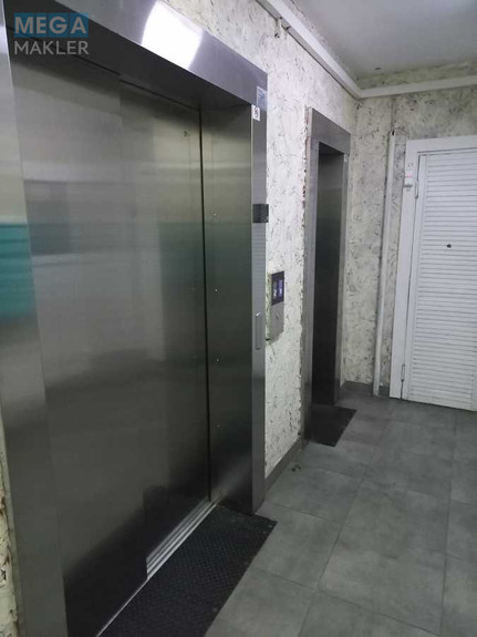 Оренда 2 кімнатної квартири, <a class="location-link" href="/kiev/" title="Недвижимость Київ">Київ</a>, <a class="location-link" href="/kiev/solomenskij/" title="Недвижимость Солом'янський район">Солом'янський р-н</a>, Вадима Гетьмана ул., 46 (изображение 16)