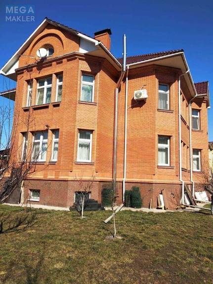 Продаж дома, 2 поверху, 491 кв.м, 8 кімнат, ділянка 10 соток, <a class="location-link" href="/kiev/" title="Недвижимость Київ">Київ</a>, <a class="location-link" href="/kiev/desnyanskij/" title="Недвижимость Деснянський район">Деснянський р-н</a>, Радунская ул. (изображение 2)