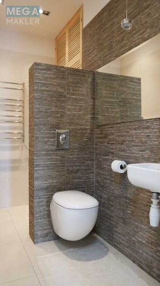 Продаж 3 кімнатної квартири (126/65/24), 4 пов. 17 пов. будинку, <a class="location-link" href="/kiev/" title="Недвижимость Київ">Київ</a>, <a class="location-link" href="/kiev/solomenskij/" title="Недвижимость Солом'янський район">Солом'янський р-н</a>, Кудряшова ул., 16 (изображение 6)