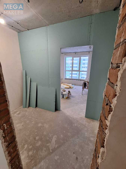 Новобудова, 20 поверхів, <a class="location-link" href="/kiev/" title="Недвижимость Київ">Київ</a>, <a class="location-link" href="/kiev/podolskij/" title="Недвижимость Подільський район">Подільський р-н</a>, Вышгородская ул., 45 (изображение 7)