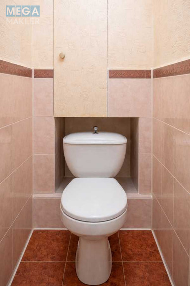 Продаж 3 кімнатної квартири (74/40/7), 4 пов. 10 пов. будинку, <a class="location-link" href="/kiev/" title="Недвижимость Київ">Київ</a>, <a class="location-link" href="/kiev/dneprovskij/" title="Недвижимость Дніпровський район">Дніпровський р-н</a>, Калачівська вул., 9 (изображение 8)