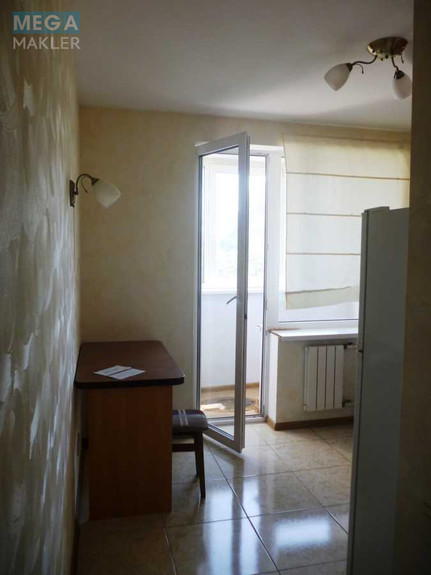 Оренда 1 кімнатної квартири, <a class="location-link" href="/kiev/" title="Недвижимость Київ">Київ</a>, <a class="location-link" href="/kiev/obolonskij/" title="Недвижимость Оболонський район">Оболонський р-н</a>, Героев Сталинграда просп., 17а (изображение 9)