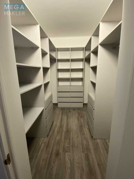 Продаж 4 кімнатної квартири (122/67/23), 25 пов. 26 пов. будинку, <a class="location-link" href="/kiev/" title="Недвижимость Київ">Київ</a>, <a class="location-link" href="/kiev/darnickij/" title="Недвижимость Дарницький район">Дарницький р-н</a>, Харьковское шоссе, 188 (изображение 11)