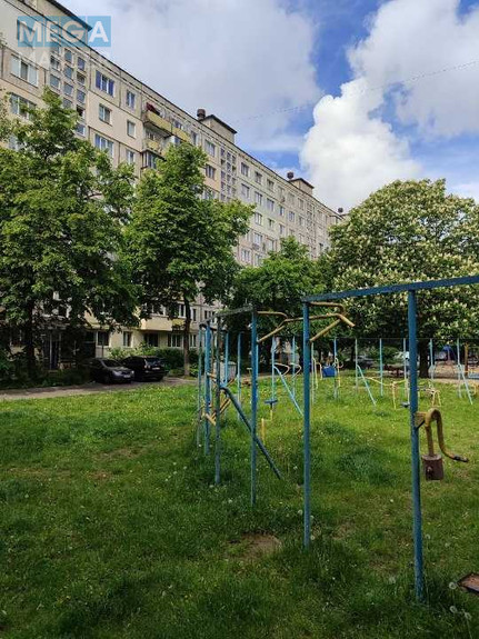 Продаж 3 кімнатної квартири (60/?/?), 6 пов. 9 пов. будинку, <a class="location-link" href="/kiev/" title="Недвижимость Київ">Київ</a>, <a class="location-link" href="/kiev/goloseevskij/" title="Недвижимость Голосіївський район">Голосіївський р-н</a>, Лятошинського вул., 4А (изображение 7)