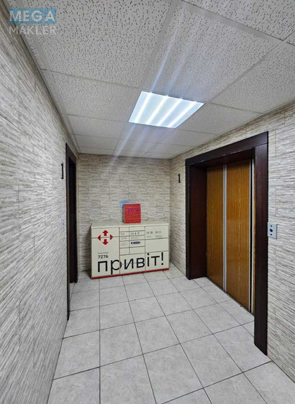 Продаж 5 кімнатної квартири (120/60/14), 14 пов. 14 пов. будинку, <a class="location-link" href="/kiev/" title="Недвижимость Київ">Київ</a>, <a class="location-link" href="/kiev/goloseevskij/" title="Недвижимость Голосіївський район">Голосіївський р-н</a>, Антоновича вул., 122 (изображение 22)