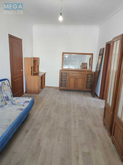 Продаж 2 кімнатної квартири (43/29/6), 5 пов. 5 пов. будинку, <a class="location-link" href="/kiev/" title="Недвижимость Київ">Київ</a>, <a class="location-link" href="/kiev/solomenskij/" title="Недвижимость Солом'янський район">Солом'янський р-н</a>, Миколи Шепелєва вул., 6 (изображение 2)