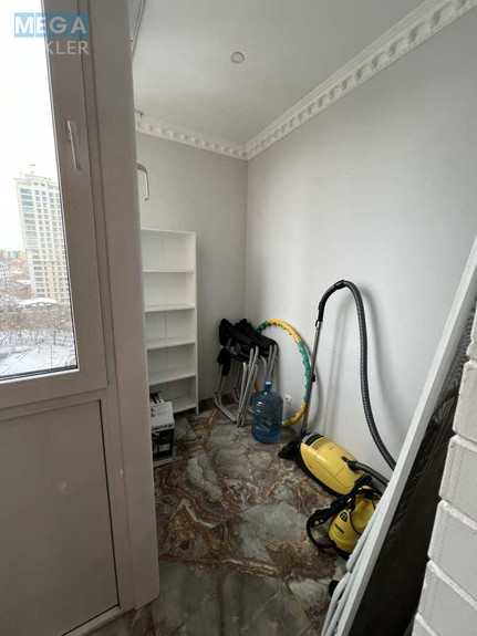 Оренда 3 кімнатної квартири, <a class="location-link" href="/kiev/" title="Недвижимость Київ">Київ</a>, <a class="location-link" href="/kiev/goloseevskij/" title="Недвижимость Голосіївський район">Голосіївський р-н</a>, Паньковская ул., 27/78 (изображение 20)