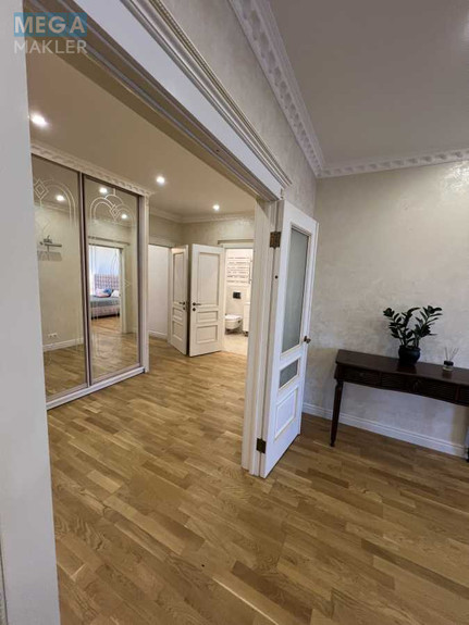 Оренда 3 кімнатної квартири, <a class="location-link" href="/kiev/" title="Недвижимость Київ">Київ</a>, <a class="location-link" href="/kiev/goloseevskij/" title="Недвижимость Голосіївський район">Голосіївський р-н</a>, Паньковская ул., 27/78 (изображение 24)