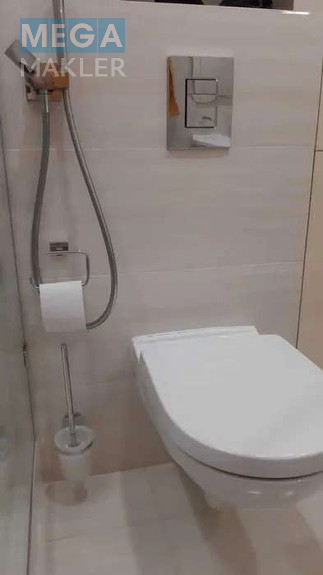 Оренда 3 кімнатної квартири, люкс, <a class="location-link" href="/kiev/" title="Недвижимость Київ">Київ</a>, <a class="location-link" href="/kiev/dneprovskij/" title="Недвижимость Дніпровський район">Дніпровський р-н</a>, пр. Соборності 30-А, ЖК Київська Венеція ( <img src="https://megamakler.com.ua/metro/ff0000.gif" alt="" class="metro" /> м. Левобережная, 15 хв. ) (изображение 15)