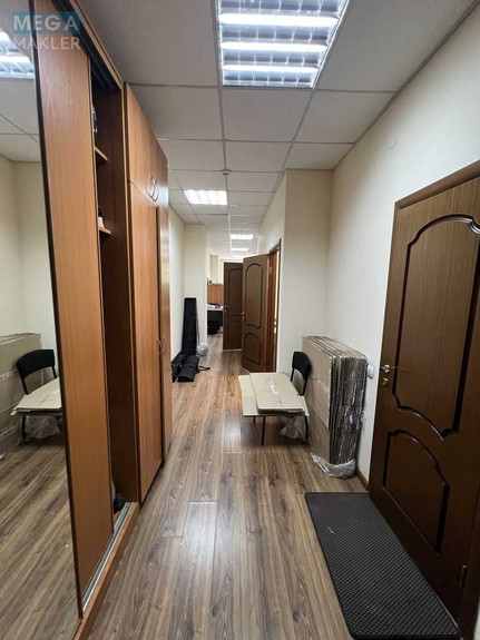 Оренда комерційної нерухомості, 96,50 кв.м, под офис, <a class="location-link" href="/kiev/" title="Недвижимость Київ">Київ</a>, <a class="location-link" href="/kiev/podolskij/" title="Недвижимость Подільський район">Подільський р-н</a>, Нижний Вал ул., 15 (изображение 8)