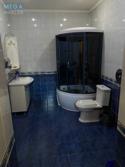 Оренда комерційної нерухомості, 300 кв.м, под офис, <a class="location-link" href="/kiev/" title="Недвижимость Київ">Київ</a>, <a class="location-link" href="/kiev/svyatoshinskij/" title="Недвижимость Святошинський район">Святошинський р-н</a>, Рубежівський пров., 20 (изображение 6)