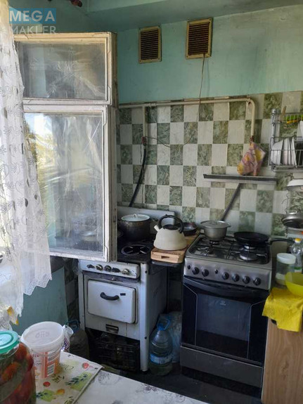 Продаж 1 кімнатної квартири (77/?/?), 5 пов. 5 пов. будинку, <a class="location-link" href="/kiev/" title="Недвижимость Київ">Київ</a>, <a class="location-link" href="/kiev/shevchenkovskij/" title="Недвижимость Шевченківський район">Шевченківський р-н</a>, Ігоря Турчина вул., 11А (изображение 17)