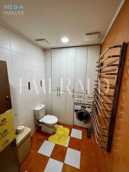 Оренда 3 кімнатної квартири, <a class="location-link" href="/kiev/" title="Недвижимость Київ">Київ</a>, <a class="location-link" href="/kiev/darnickij/" title="Недвижимость Дарницький район">Дарницький р-н</a>, Анны Ахматовой ул., 13 (изображение 13)